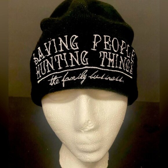 Warner Bros , The Family Business Beanie / Saving People . Hunting Things, - Picture 1 of 6